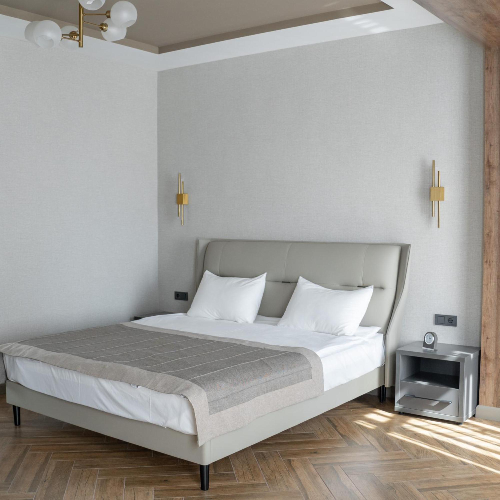 Five Hotel Бішкек Екстер'єр фото